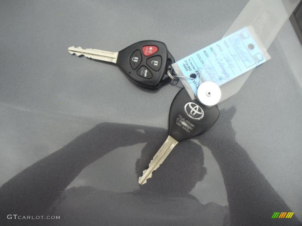 2010 Camry SE - Magnetic Gray Metallic / Dark Charcoal photo #11