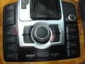 Limestone Grey Controls Photo for 2007 Audi Q7 #49491348