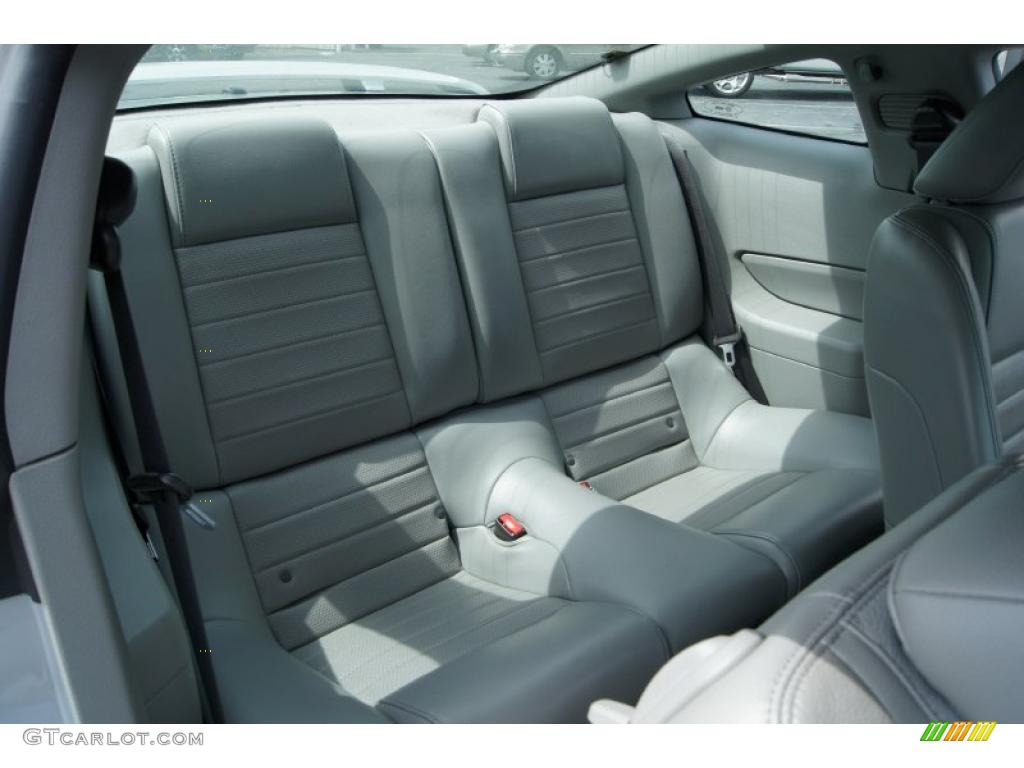 2007 Mustang GT Premium Coupe - Satin Silver Metallic / Light Graphite photo #11