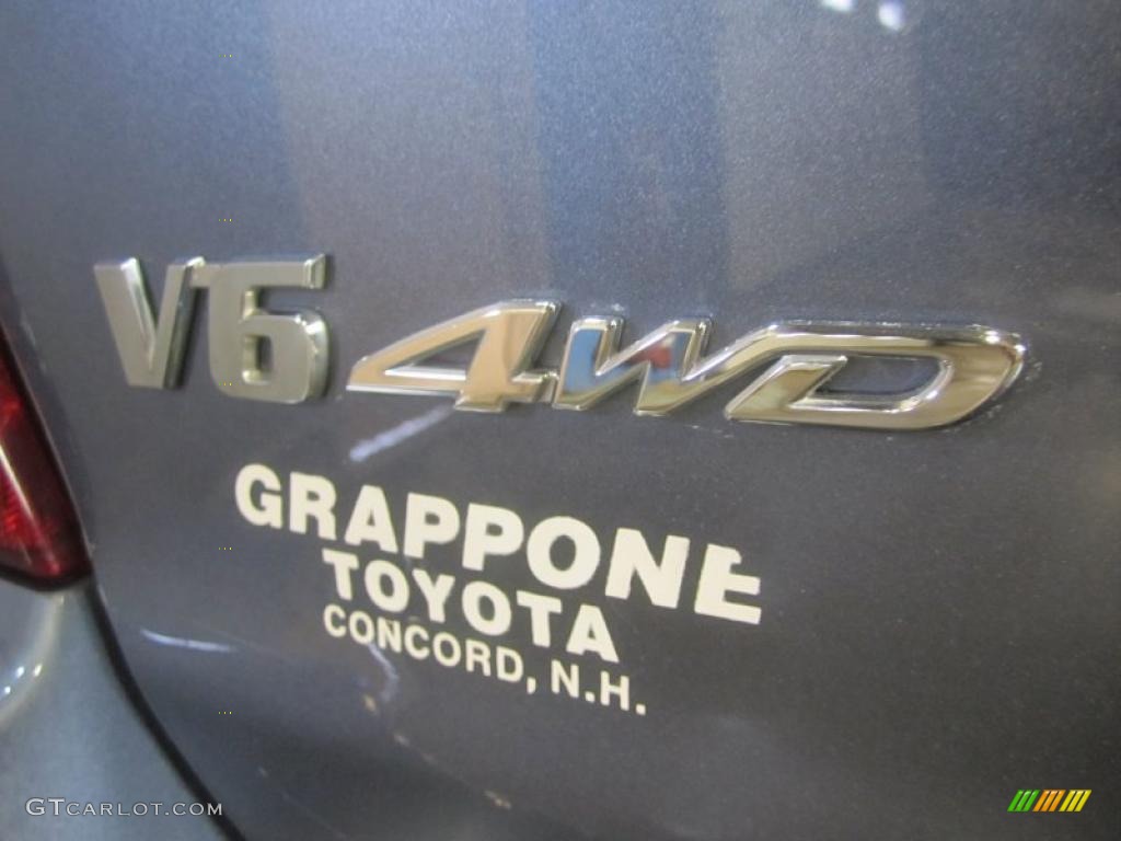 2004 Highlander V6 4WD - Bluestone Metallic / Ivory photo #16