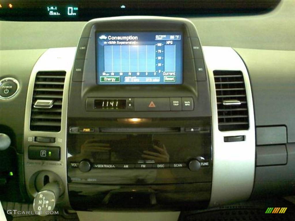 2005 Prius Hybrid - Super White / Ivory/Brown photo #8