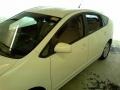 Super White - Prius Hybrid Photo No. 20