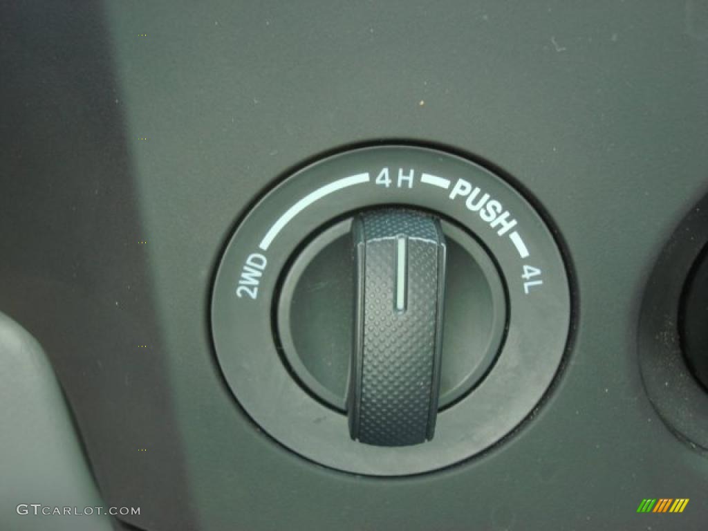2007 Toyota Tundra Regular Cab 4x4 Controls Photo #49502607