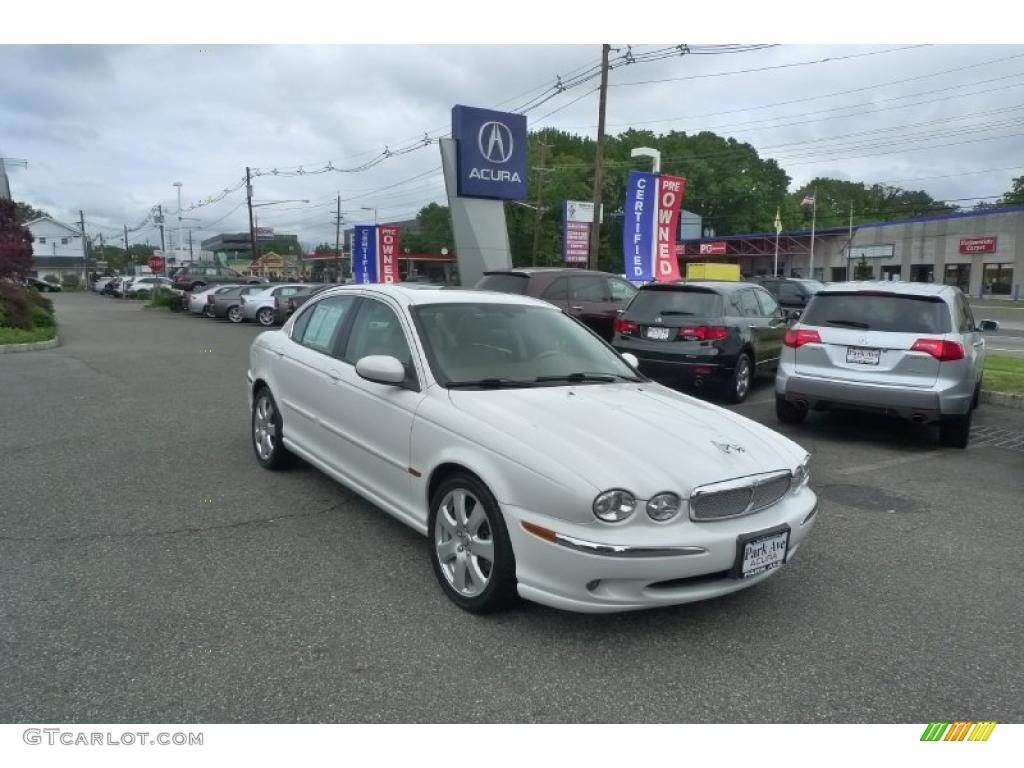 White Onyx Jaguar X-Type