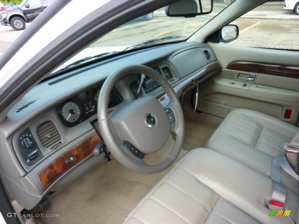 2009 Grand Marquis LS Ultimate Edition - Vibrant White / Light Camel photo #15