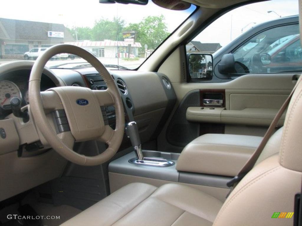 Tan Interior 2006 Ford F150 Lariat SuperCab Photo #49504725
