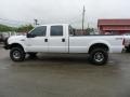 Oxford White - F350 Super Duty XL Crew Cab 4x4 Photo No. 2