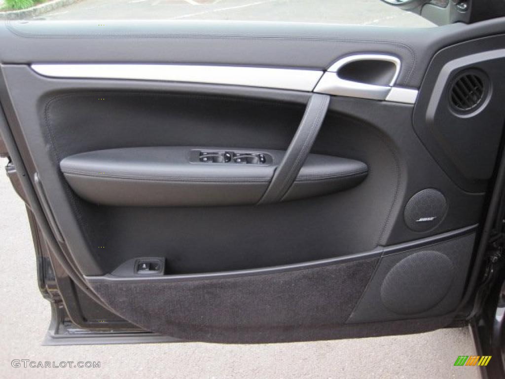 2009 Porsche Cayenne Turbo Door Panel Photos