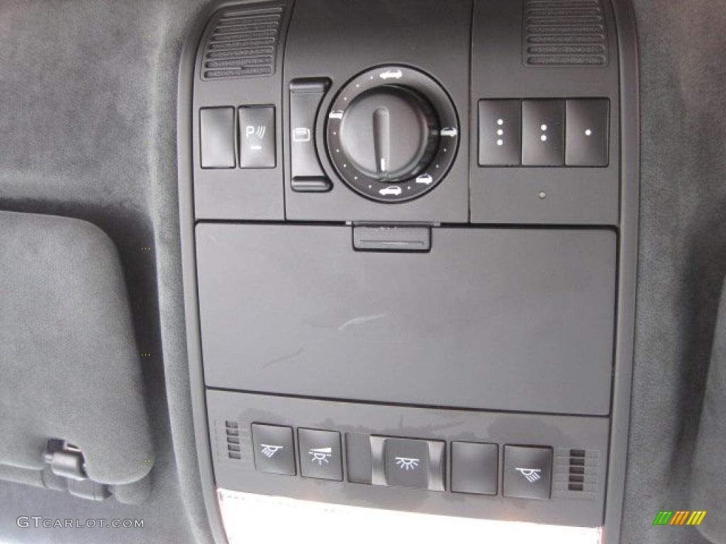 2009 Porsche Cayenne Turbo Controls Photo #49506522