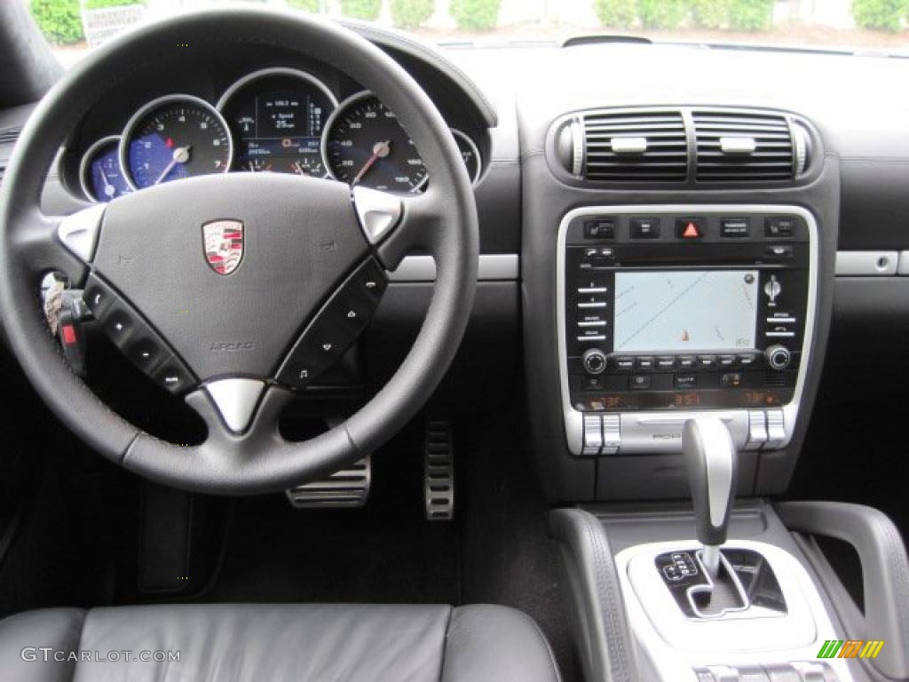 2009 Porsche Cayenne Turbo Dashboard Photos