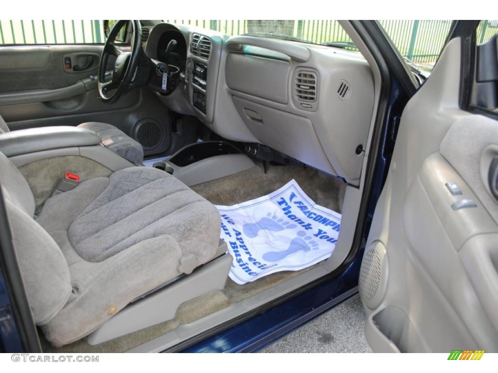 Pewter Interior 2000 GMC Jimmy SLS 4x4 Photo #49508916
