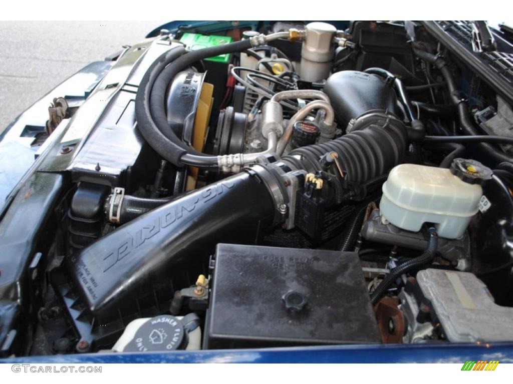2000 GMC Jimmy SLS 4x4 4.3 Liter OHV 12-Valve V6 Engine Photo #49509270