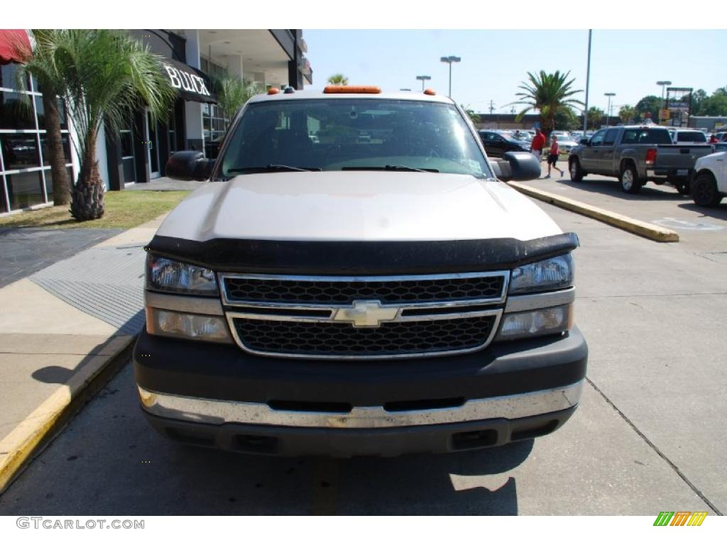 2005 Silverado 3500 LS Crew Cab 4x4 Dually - Silver Birch Metallic / Dark Charcoal photo #2