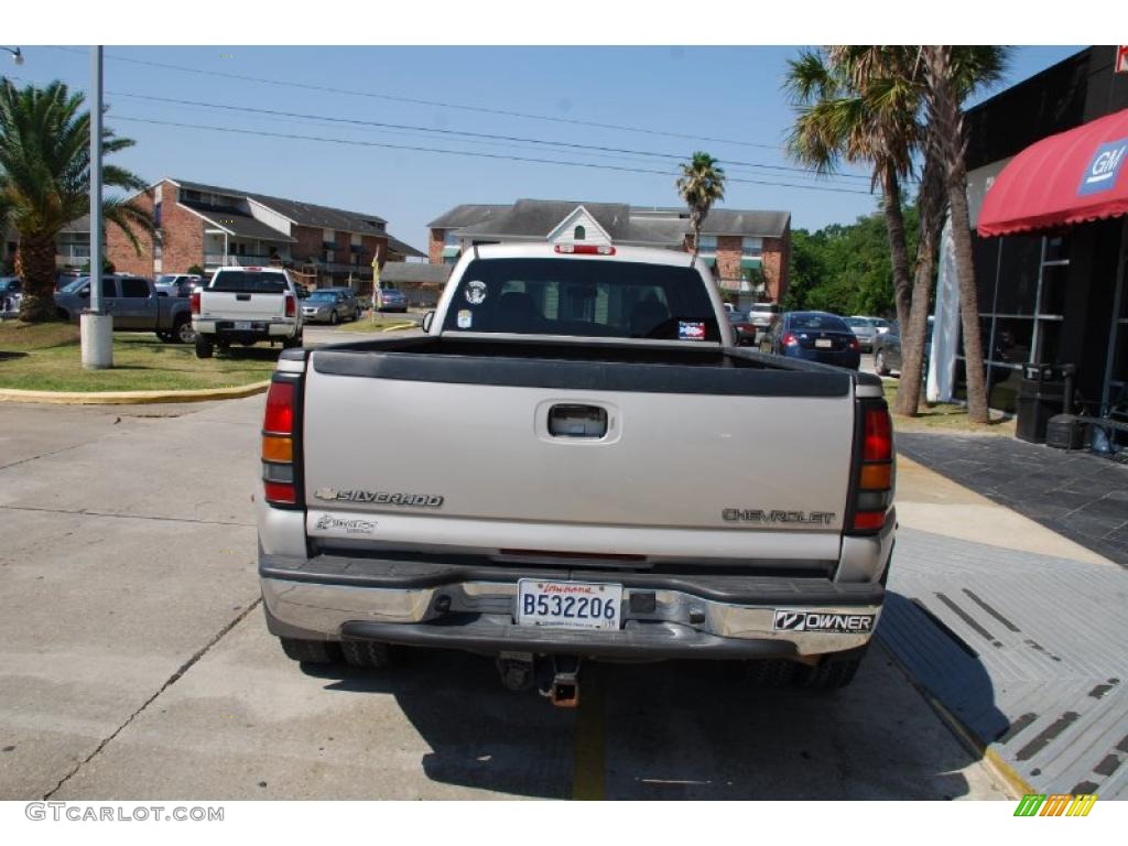 2005 Silverado 3500 LS Crew Cab 4x4 Dually - Silver Birch Metallic / Dark Charcoal photo #3