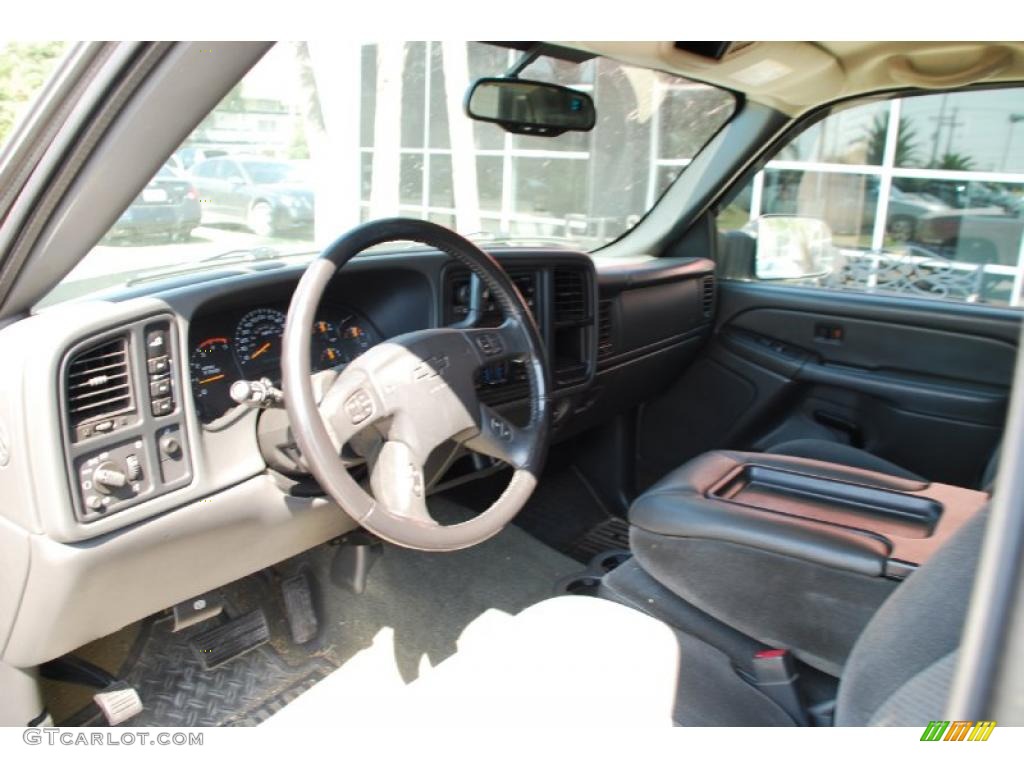 2005 Silverado 3500 LS Crew Cab 4x4 Dually - Silver Birch Metallic / Dark Charcoal photo #12