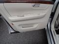 Light Platinum - DTS Sedan Photo No. 7