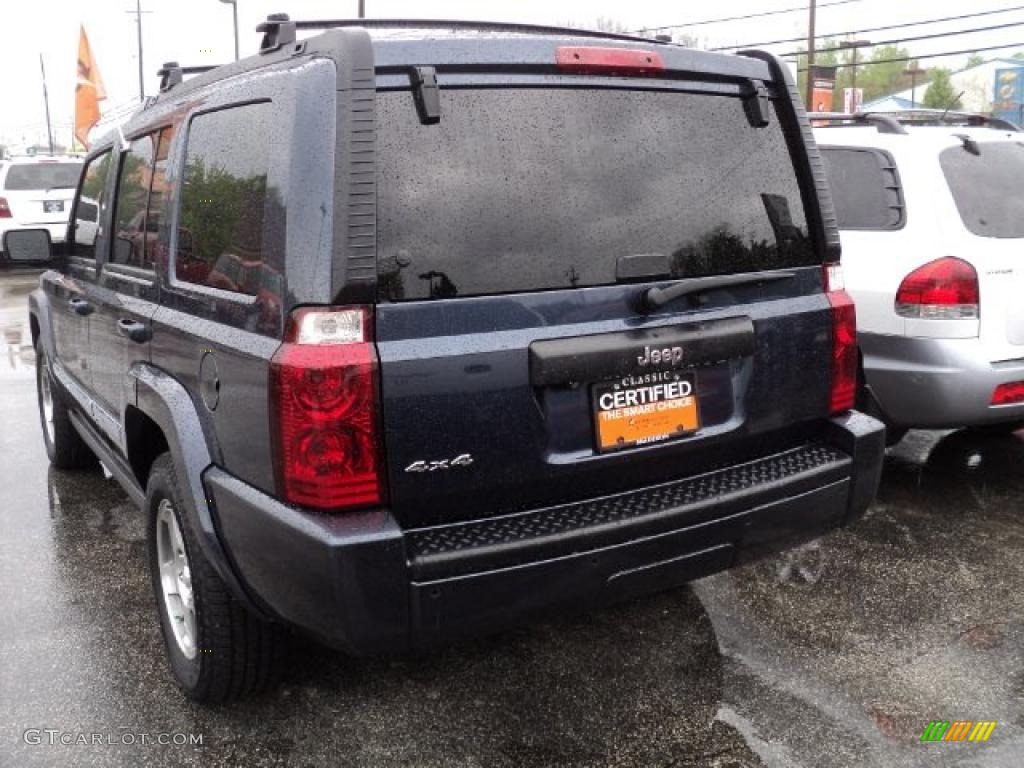2010 Commander Sport 4x4 - Modern Blue Pearl / Dark Slate Gray photo #4