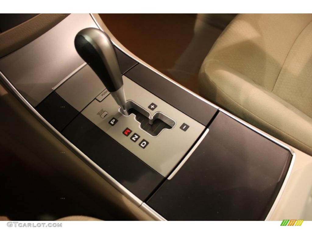 2007 Hyundai Veracruz GLS Transmission Photos