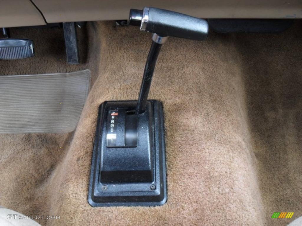 1988 Ford Bronco II XL Transmission Photos