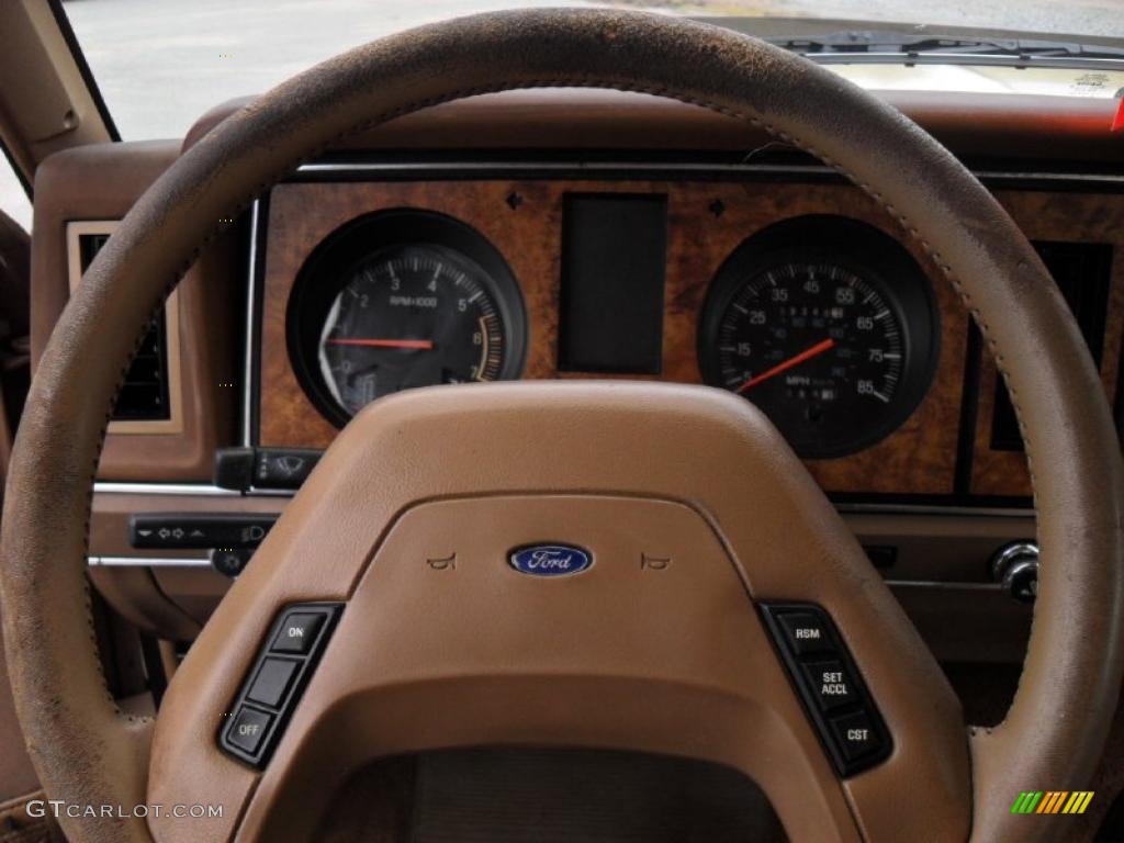 1988 Ford Bronco II XL Tan Steering Wheel Photo #49515395