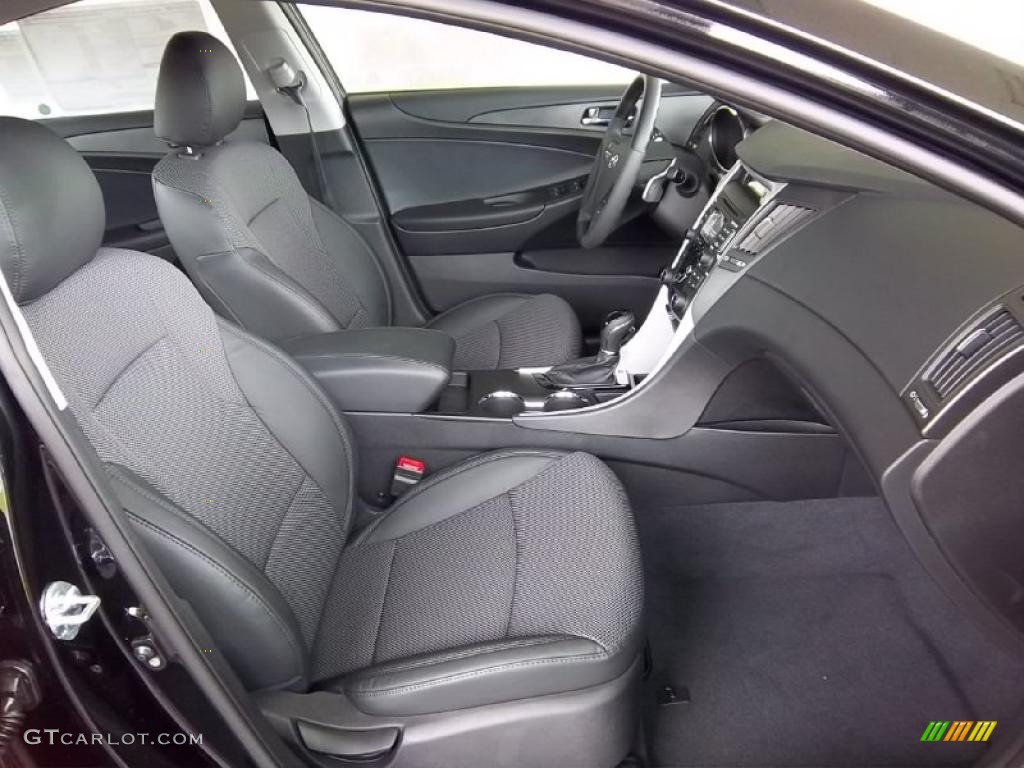 2011 Sonata SE 2.0T - Midnight Black / Black photo #19