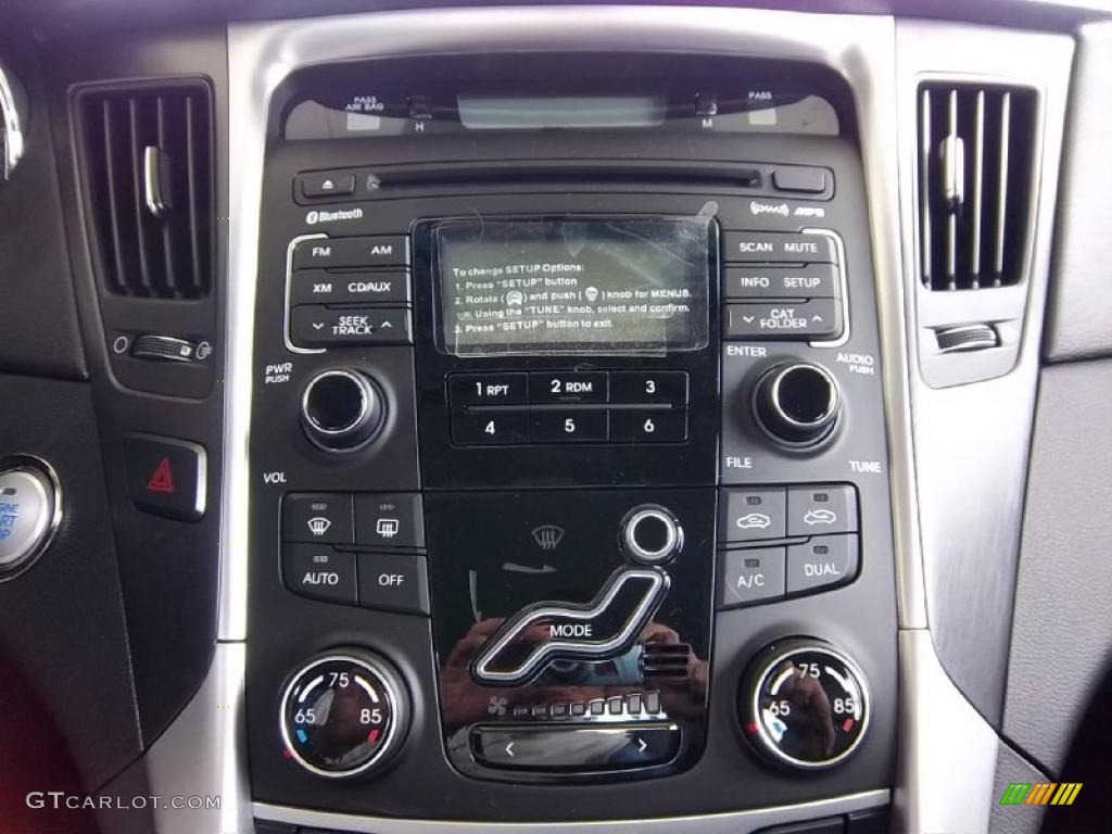 2011 Sonata SE 2.0T - Midnight Black / Black photo #23