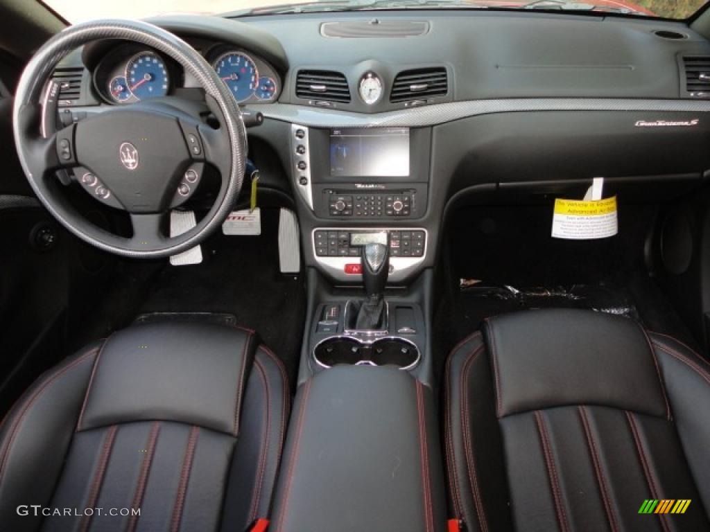 2011 Maserati GranTurismo S Nero Dashboard Photo #49516121