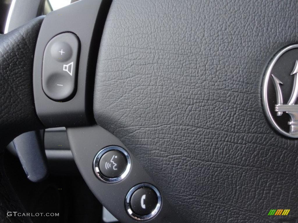 2011 Maserati GranTurismo S Controls Photo #49516223
