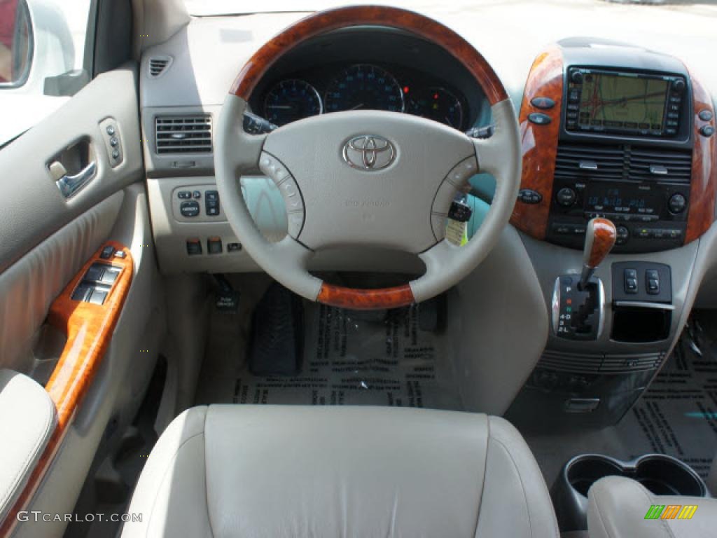 2008 Sienna XLE - Natural White / Taupe photo #10