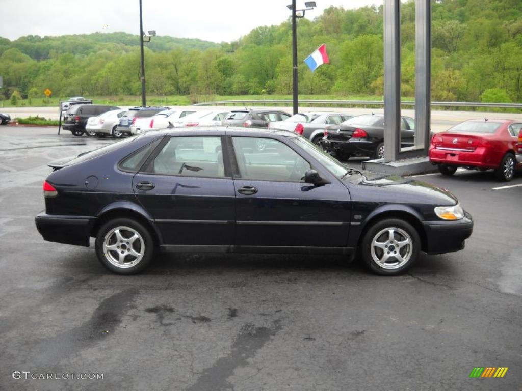 Black 2001 Saab 9-3 Sedan Exterior Photo #49521860