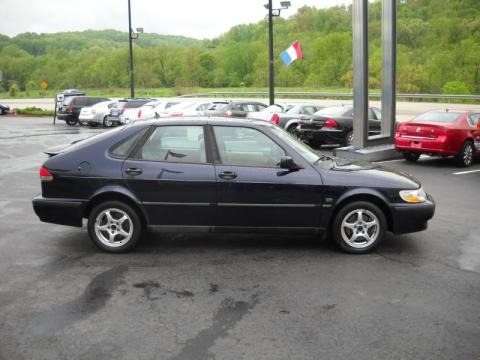 2001 Saab 9-3 Sedan Data, Info and Specs