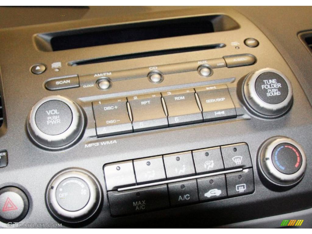 2010 Honda Civic GX Sedan Controls Photos