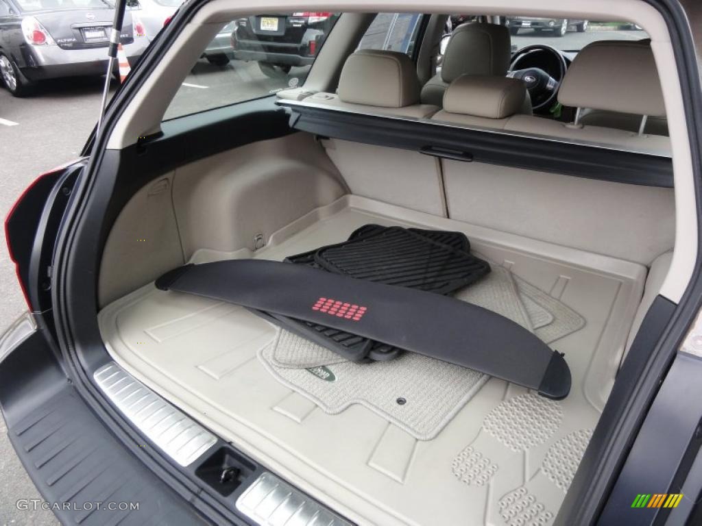 2008 Subaru Outback 3.0R L.L.Bean Edition Wagon Trunk Photo #49523942