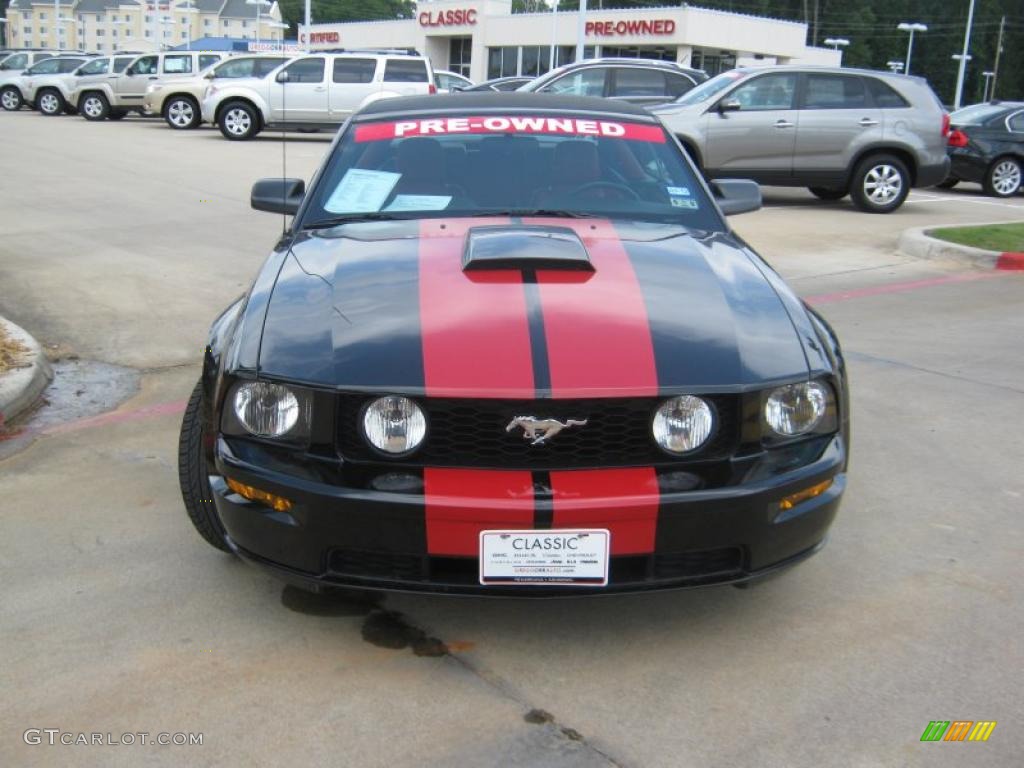 2005 Mustang GT Premium Convertible - Black / Red Leather photo #8