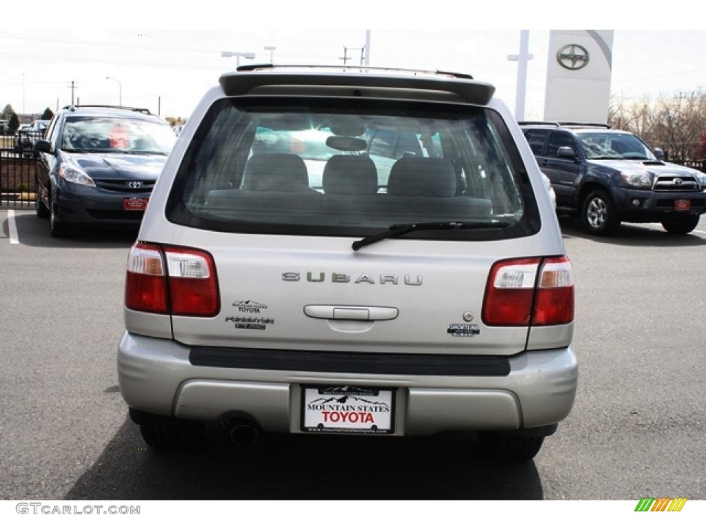2001 Forester 2.5 S - Silverthorn Metallic / Gray photo #3
