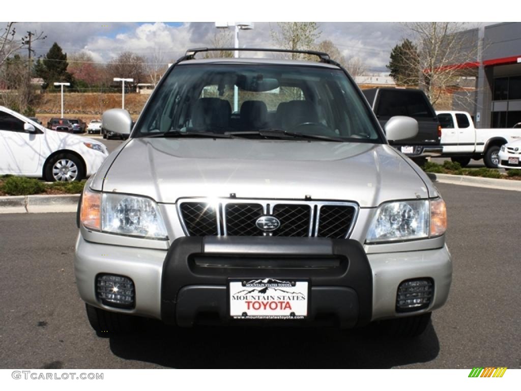 2001 Forester 2.5 S - Silverthorn Metallic / Gray photo #6