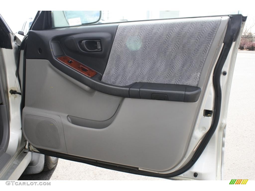 2001 Subaru Forester 2.5 S Gray Door Panel Photo #49527419