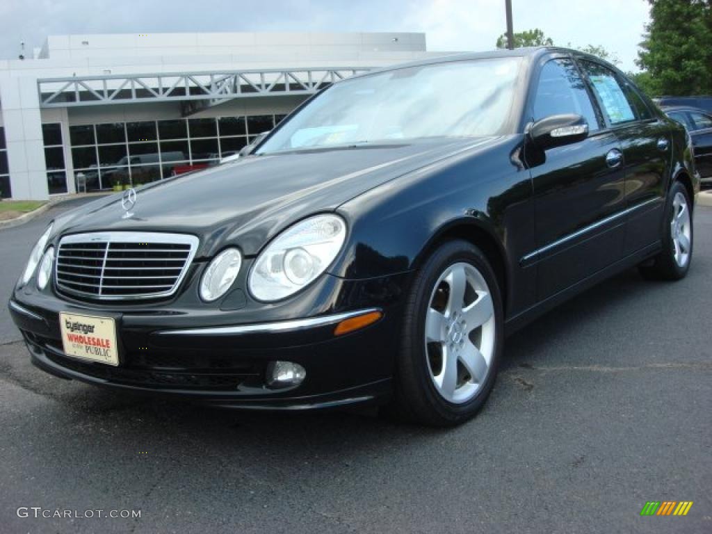 Black Mercedes-Benz E