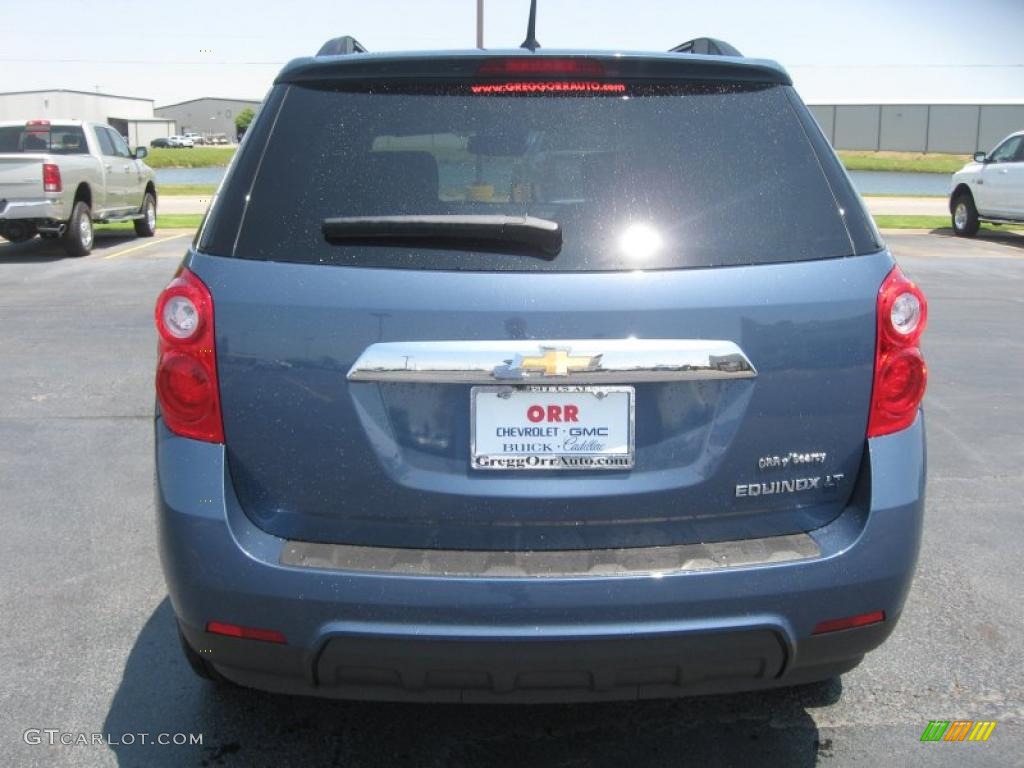 2011 Equinox LT - Twilight Blue Metallic / Light Titanium/Jet Black photo #6