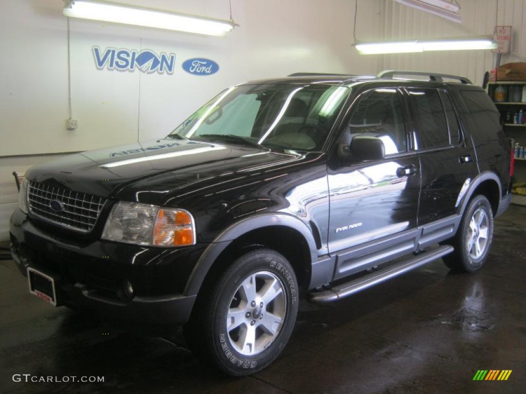 2004 Explorer XLT 4x4 - Black / Medium Parchment photo #1