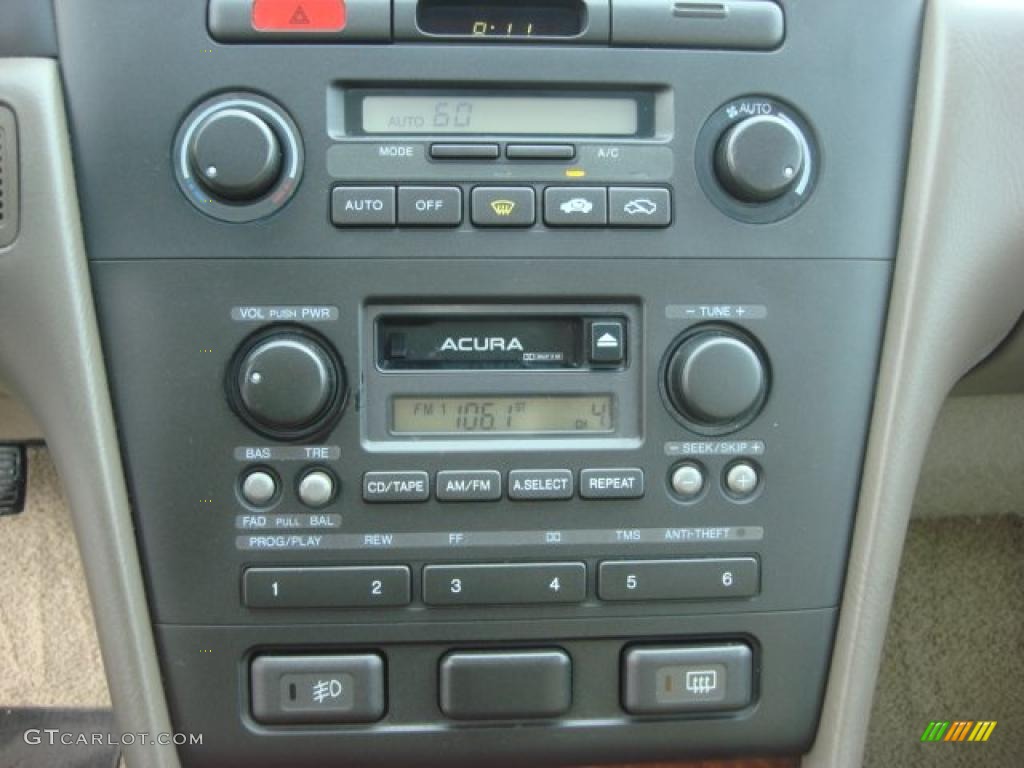 1996 Acura RL 3.5 Controls Photo #49539194