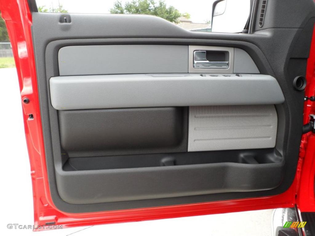 2011 F150 Texas Edition SuperCrew - Race Red / Steel Gray photo #23