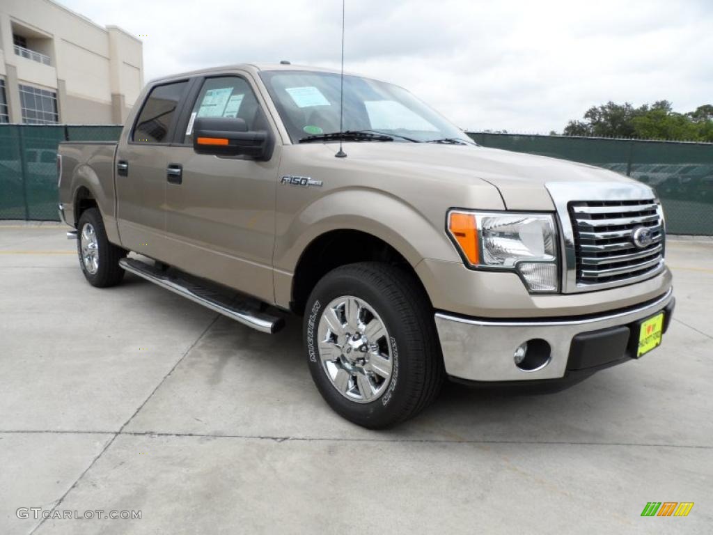 2011 F150 Texas Edition SuperCrew - Pale Adobe Metallic / Pale Adobe photo #1