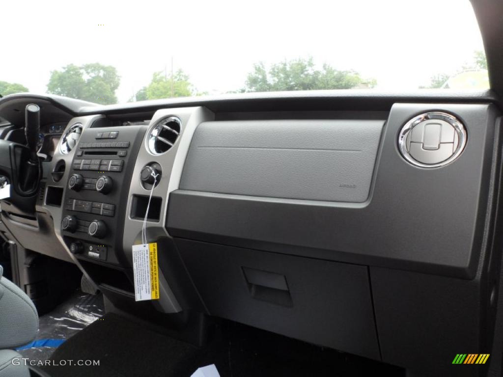 2011 F150 Texas Edition SuperCrew - Dark Blue Pearl Metallic / Steel Gray photo #20