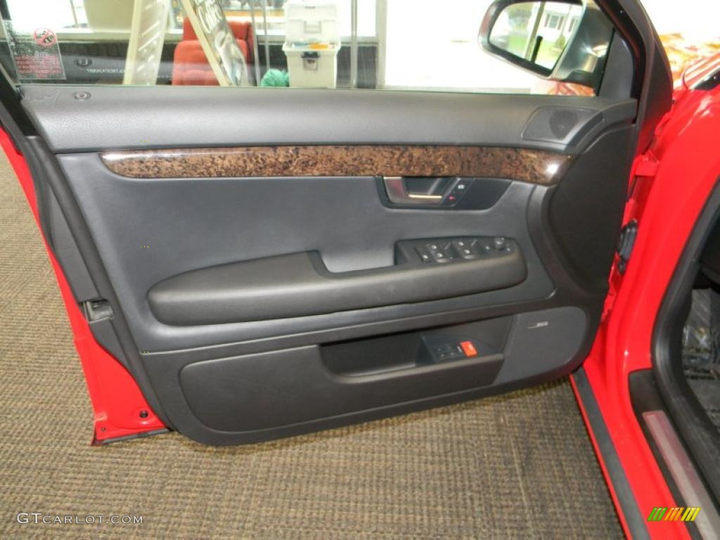 2007 Audi S4 4.2 quattro Sedan Door Panel Photos