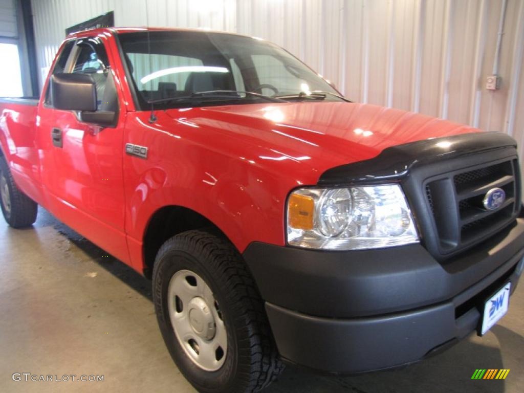 2007 F150 XL Regular Cab - Bright Red / Tan photo #1