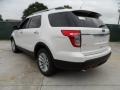 2011 White Platinum Tri-Coat Ford Explorer XLT  photo #5