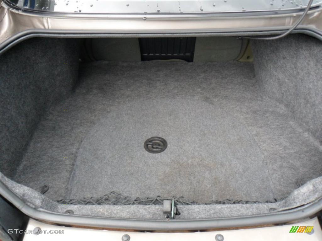 2002 Grand Prix SE Sedan - Dark Bronzmist Metallic / Graphite photo #16