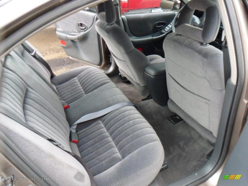 Graphite Interior 2002 Pontiac Grand Prix SE Sedan Photo #49544012