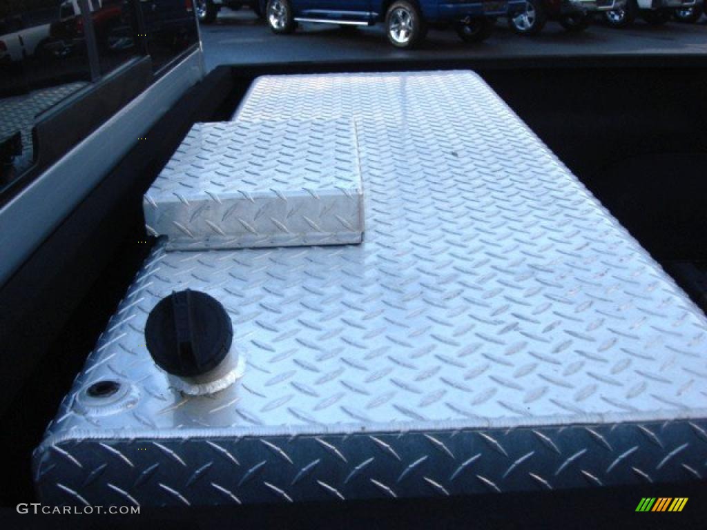 2000 Ram 3500 SLT Extended Cab 4x4 Dually - Light Driftwood Satin Glow / Camel/Tan photo #15